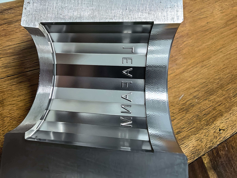 镜面火花放电加工